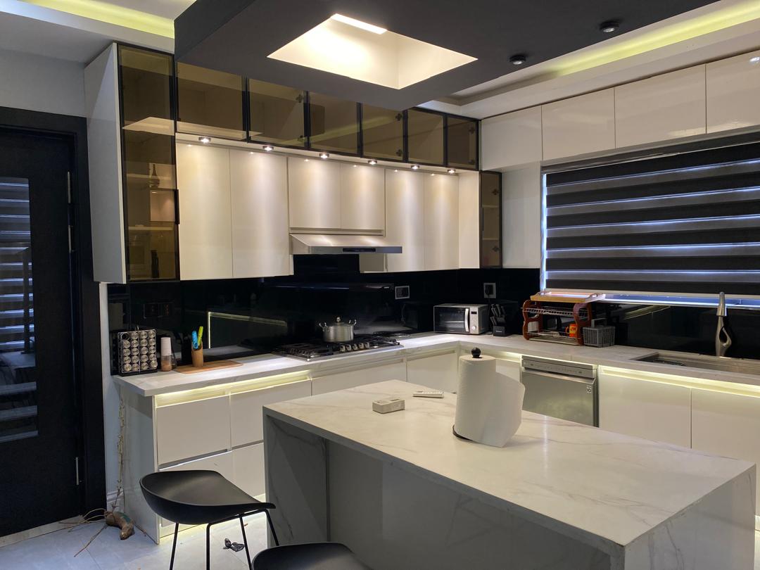 Modular Kitchen